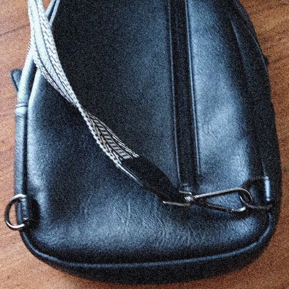 Black Crossbody Bag with Patterned Strap - Picture 3 of 3